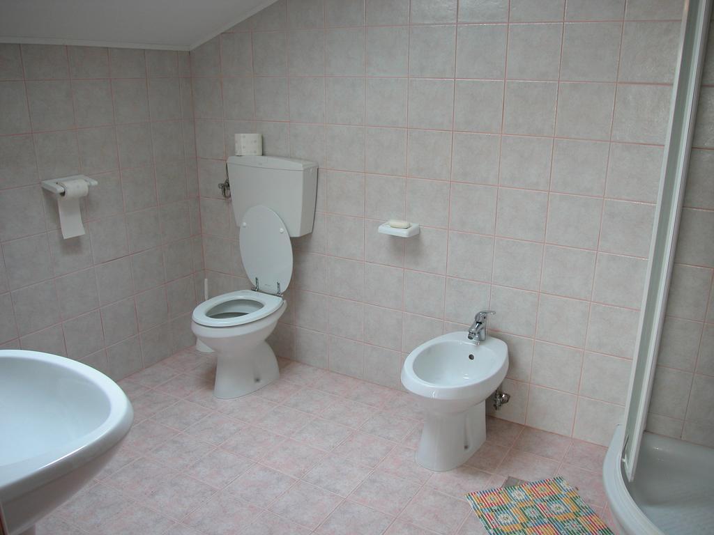 Villa Turisticna Kmetija Siroko Tolmin Habitación foto